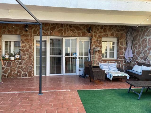 Casa adosada en venta en Torres de la Alameda. Chalet adosado en venta, Zona centro de Torres de la Alameda. Casas adosadas Torres de la.