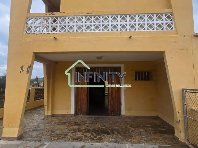 Casa adosada en Venta en Tavernes de la Valldigna