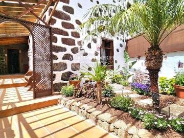 Casa adosada en Venta en Tamaimo Arguayo