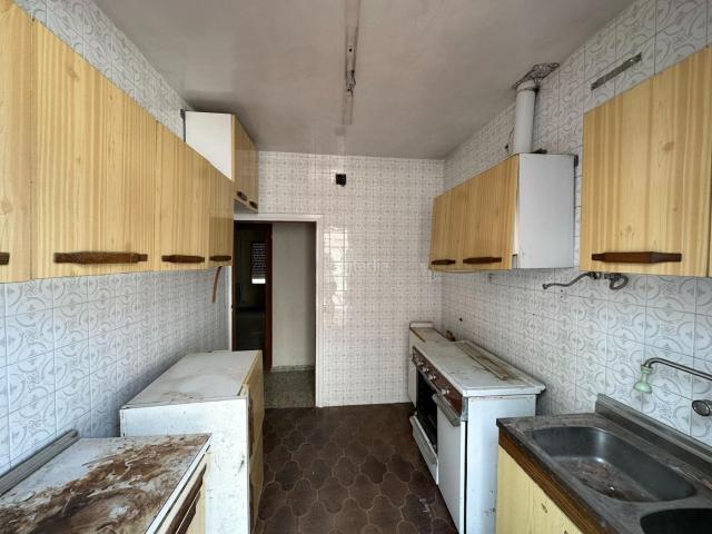 Casa adosada en venta en Tarancón. Casa de Dos Plantas con Potencial Ilimitado. Casas adosadas.