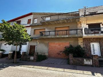 Casa adosada en Venta en Taradell