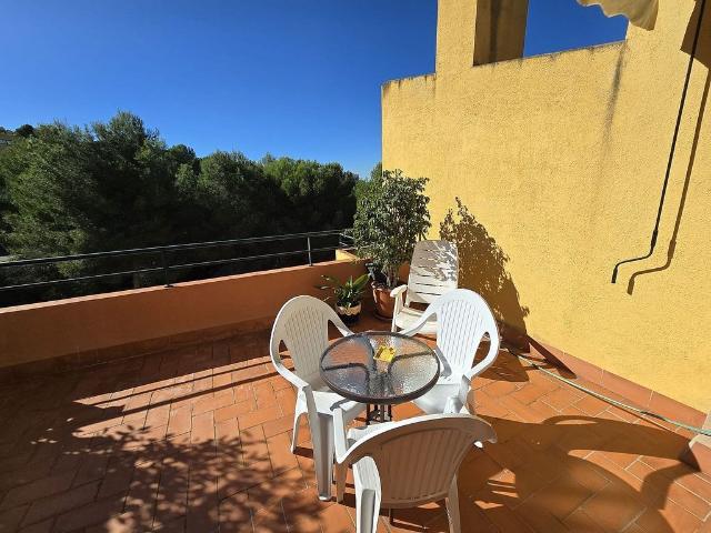 Casa adosada en venta en calle Esquirol, Tarragona, de 189 m² 3 habitaciones por 498.000