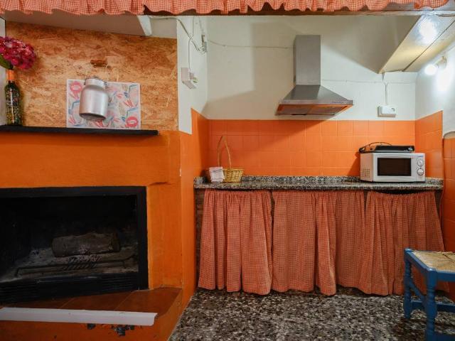 Casa adosada en Venta en Teba