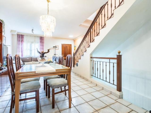 Casa adosada en venta en Tegueste. Vivienda adosada en Calle Audiencia, Tegueste. Casas adosadas.