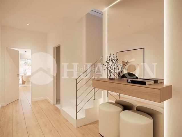Casa adosada en venta en Teià. Exclusividad en el centro. Casas adosadas.