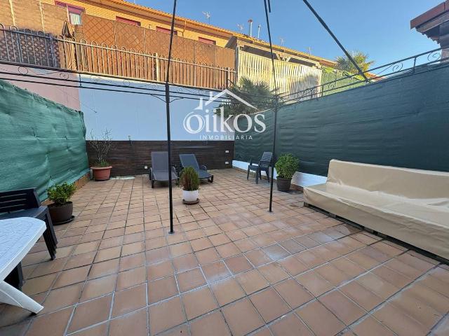 Casa adosada en Venta en Tejares Chamberí Alcades
