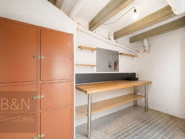 Casa adosada en venta en calle Pardo Bazan de, Terrassa, de 211 m² 3 habitaciones por 260.000