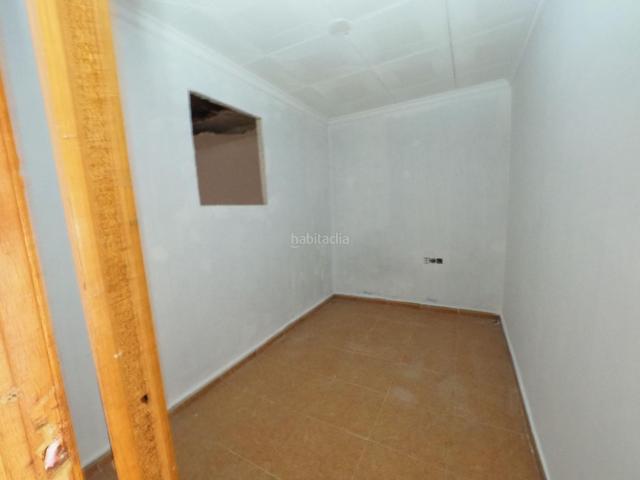 Casa adosada en venta en Terrassa, La Maurina. SE VENDE CASA ADOSADA EN TERRASSA, ZONA LA MAURINA. Casas adosadas.