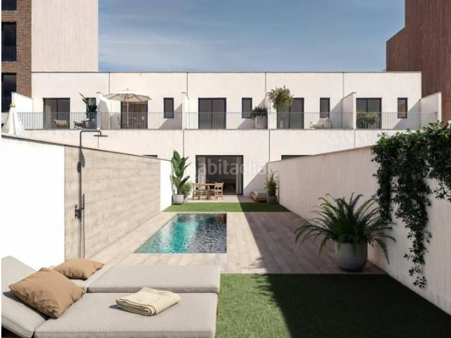 Casa adosada en venta en Terrassa, Plaça Catalunya Escola Industrial. ÚLTIMA CASA A LA VENTA! NUEVA PROMOCIÓN OBRA NUEVA PAU MARSAL. Casas adosadas.