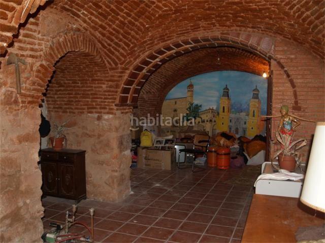 Casa adosada en venta en Trujillo. Casas adosadas.