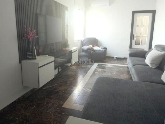 Casa adosada en venta en Unión La, La Unión. Planta baja adosada con cochera. Casas adosadas Unión.