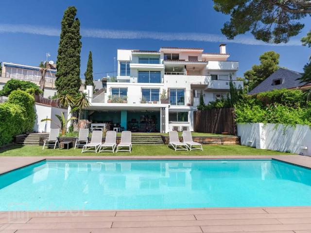 Casa adosada en Venta en Urbanitzacions de Llevant