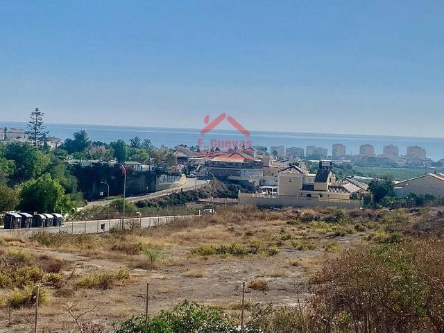 Casa adosada en Venta en Urbanización Santa Rosa