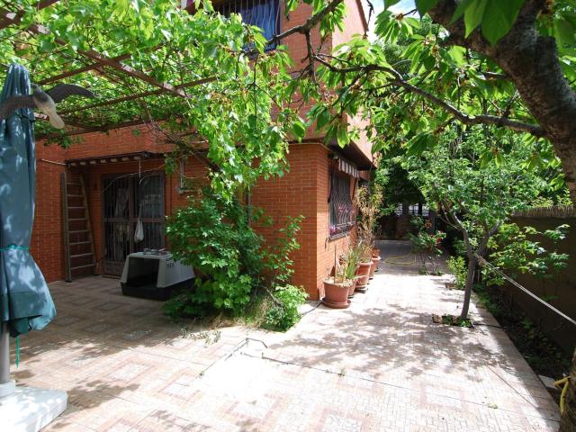 Casa adosada en Venta en Urbanizaciones