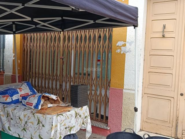 Casa adosada en venta en Valadouro O. Vivienda a medio construir, en el centro de O Valadouro. Casas adosadas Valadouro.