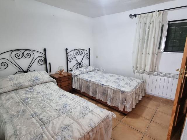 Casa adosada en venta en Valdemaqueda. Casas adosadas.