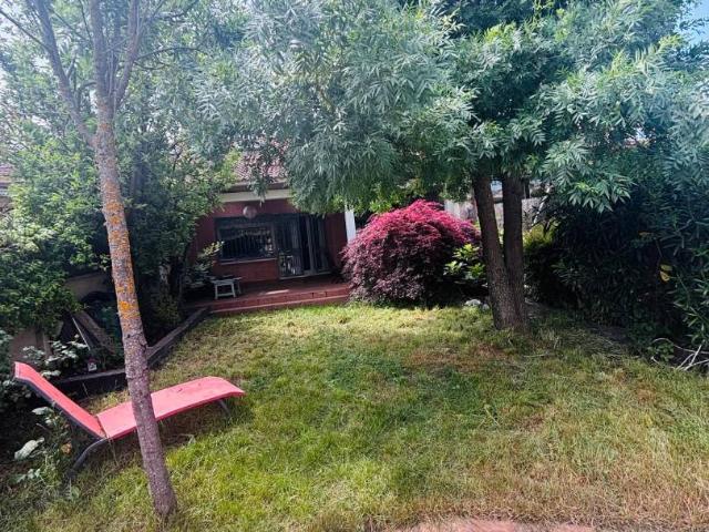 Casa adosada en Venta en Valdepelayo Montepinos Arroyo Culebro