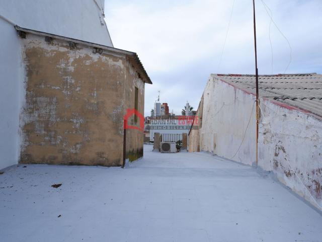 Casa adosada en venta en Valencia, El Cabanyal El Canyamelar. Casas adosadas.