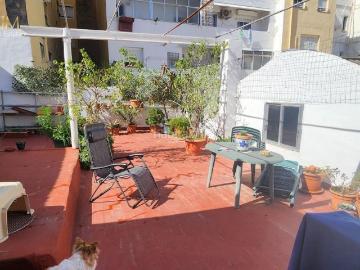 Casa adosada en venta en Valencia, Torrefiel. ESTUPENDA OPORTUNIDAD VIIVENDA UNIFAMILIAR DE 2 PLANTAS EN TORREFIEL. Casas adosadas.