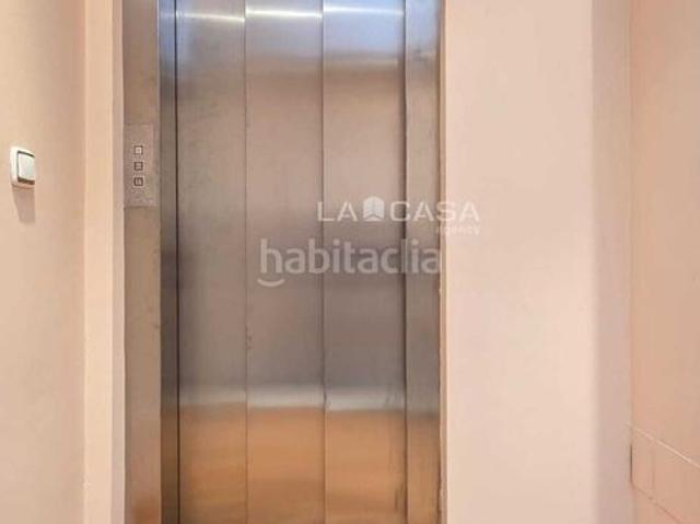 Casa adosada en venta en Valladolid, Campo Grande. Casas adosadas.