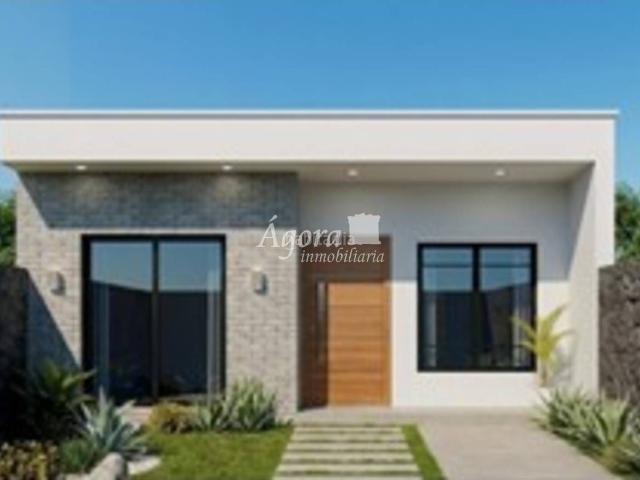 Casa adosada en venta en Valladolid, Polígono San Cristóbal. Residencial Pinar de Jalón Vivienda adosada de obra nueva. Casas adosadas.