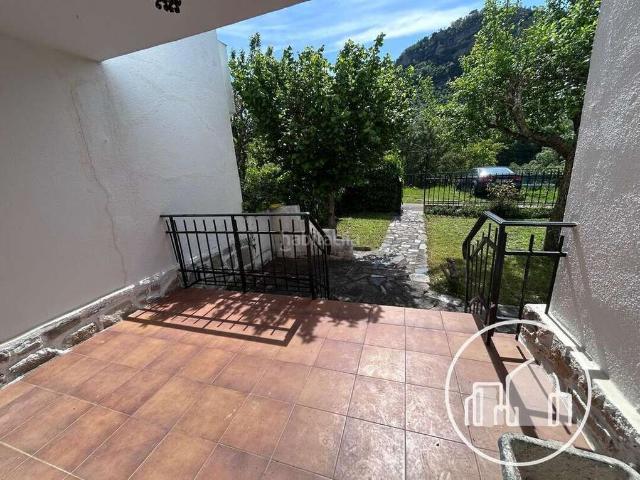 Casa adosada en venta en Valle de Tobalina. Precioso Adosado en el Valle de Tobalaina. Casas adosadas Valle de.
