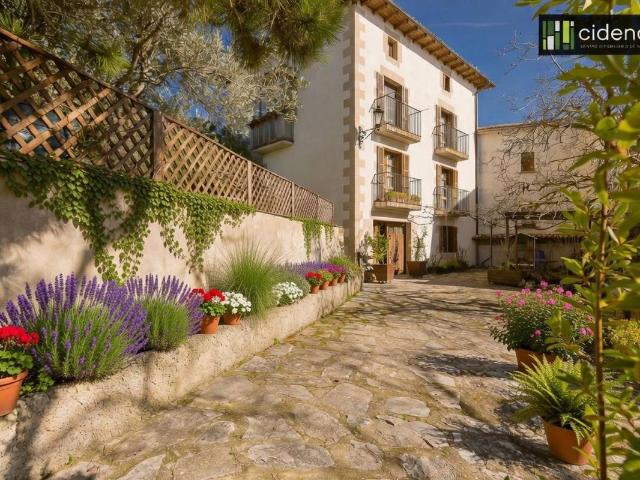Casa adosada en Venta en Valle de Yerri / Deierri