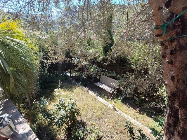 Casa adosada en venta en Vallirana. Bonita casa adosada con jardín. Casas adosadas.