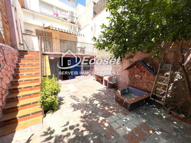 Casa adosada en Venta en Vallirana