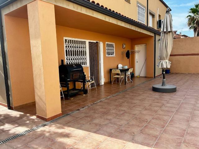 Casa adosada en Venta en Valls