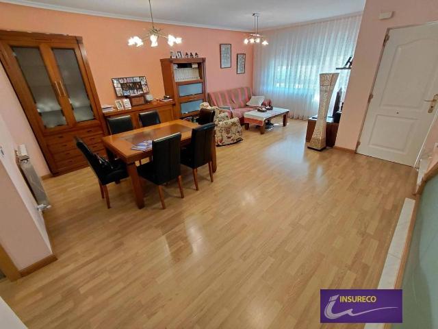 Casa adosada en Venta en Valverde de la Virgen