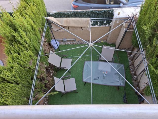 Casa adosada en venta en Vendrell El, Bonavista Costa Dorada. CASA ADOSADA ESQUINERA CON GRAN TERRAZA Y PISCINA. Casas adosadas Vendrell.