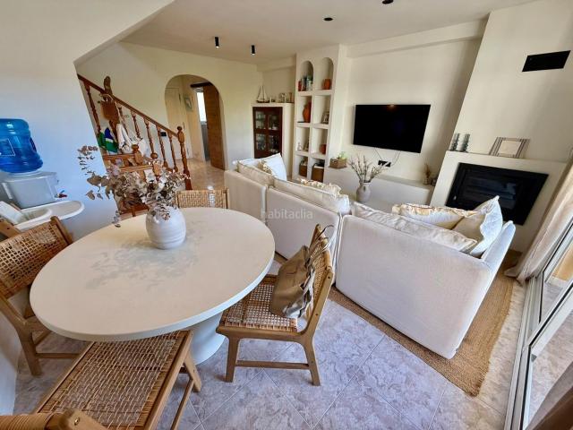 Casa adosada en venta en Vendrell El, Bonavista Costa Dorada. CASA ADOSSADA AMB VISTES AL MAR, TERRASSES I PISCINA COMUNITÀRIA. Casas adosadas Vendrell.
