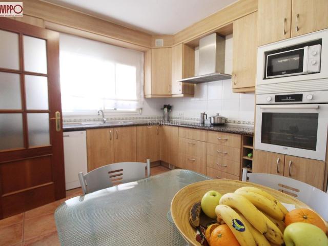 Casa adosada en venta en Vendrell El, El Tancat Mas d´en Gual Costa Dorada. Con Buhardilla, Amplio garaje y Piscina Comunitaria. Casas adosadas Vendrell.