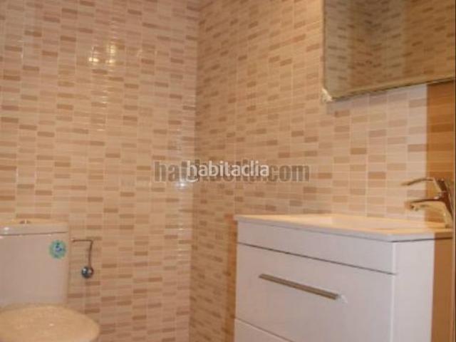 Casa adosada en venta en Verdú. Nova, acabats alta qualitat, lluminosa i espaiosa. Casas adosadas.