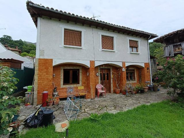 Casa adosada en Venta en Vibaña Ardisana Caldueño