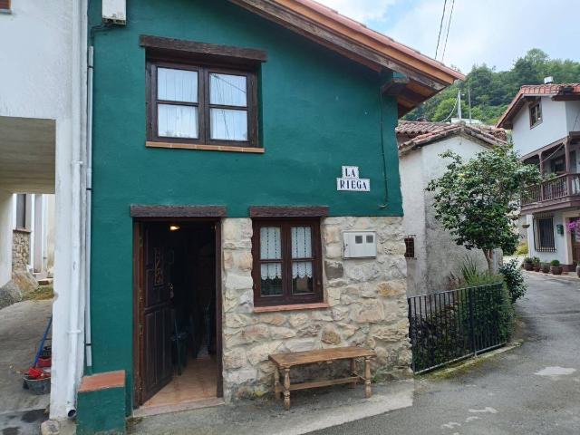Casa adosada en Venta en Vibaña Ardisana Caldueño