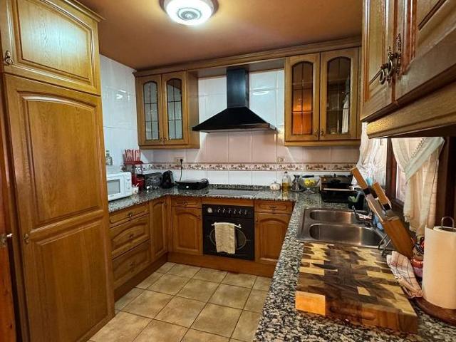 Casa adosada en venta en calle Cr França, Vielha e Mijaran, de 200 m² 4 habitaciones por 515.000