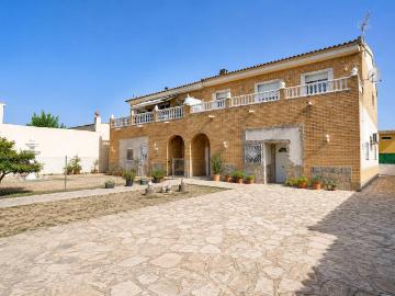 Casa adosada en Venta en Vila seca Poble