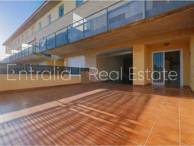 Casa adosada en venta en Vilamalla. Casa en venta en Vilamalla. Casas adosadas.