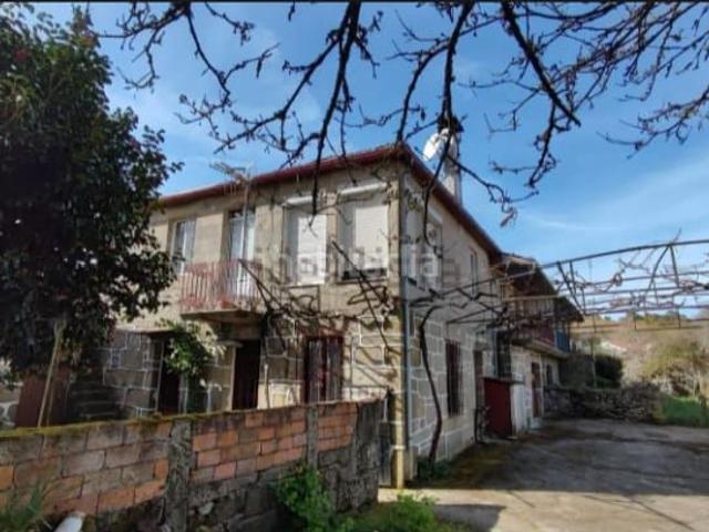 Casa adosada en venta en Vilamarín. OCASION CASA PARA VIVIR. Casas adosadas.