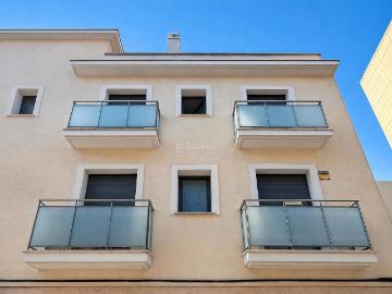 Casa adosada en venta en Vilanova i la Geltrú, Centrevila Costa Dorada. EXCLUSIVA VIVIENDA REFORMADA AL LADO DE LA RAMBLA. Casas adosadas Vilanova i la.