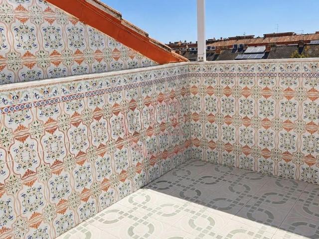 Casa adosada en venta en Viladecans, Torre roja Campreciós. CHALET AMPLIO CON PATIO Y TERRAZA ORIENTACIÓN SUR EN UNA DE LAS ZONAS MÁS COTIZADAS DE VILADECANS. Casas adosadas.