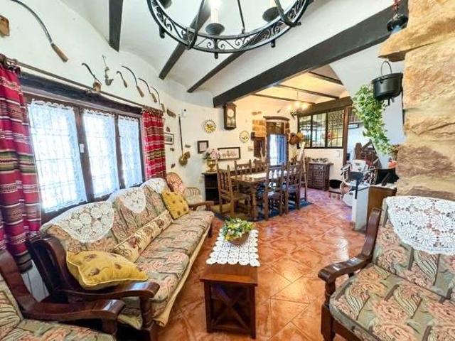 Casa adosada en Venta en Vilafamés