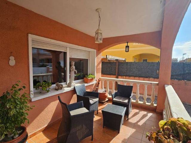 Casa adosada en Venta en Vilafant