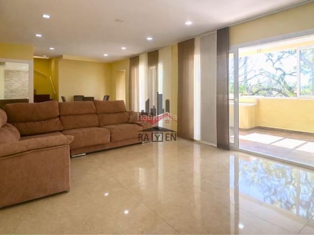 Casa adosada en venta en Vilafant. Tu nuevo hogar en Vilafant estilo, confort y naturaleza. Casas adosadas.