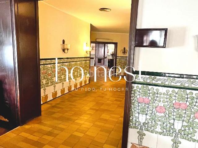 Casa adosada en venta en Vilafranca del Penedès, Barceloneta Molí d´en Rovira. Casa Señorial con Local Comercial en Ubicación Estratégica. Casas adosadas Vilafranca del.