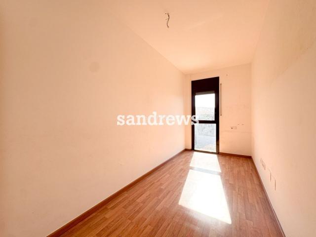 Casa adosada en venta en Vilajuïga. Casa adosada en venta en Vilajuïga con garaje y terraza. Casas adosadas.