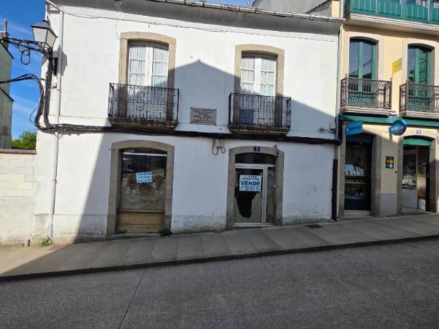 Casa adosada en Venta en Vilalba