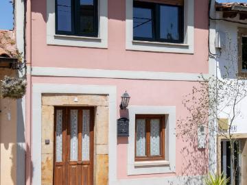 Casa adosada en Venta en Villaviciosa Amandi